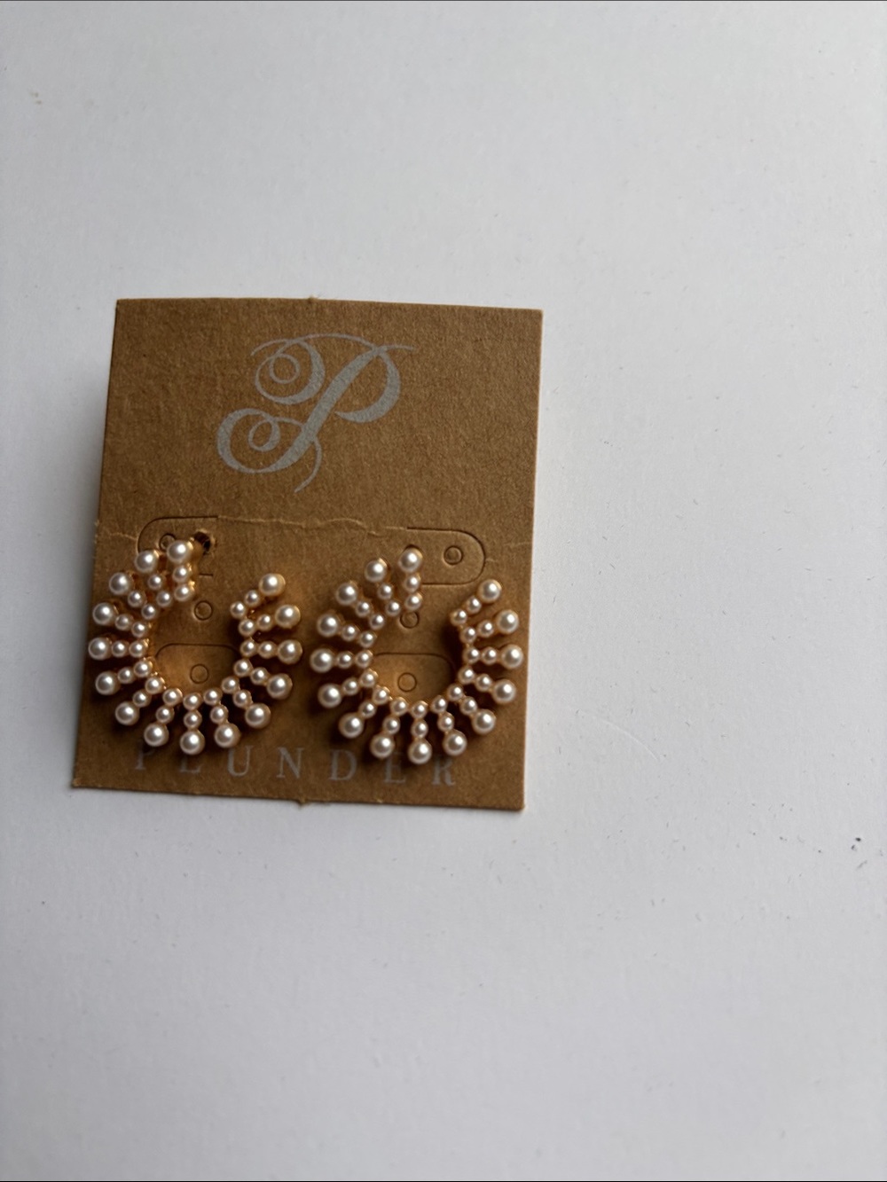 Pearl Cluster Hoop Earrings - Cream Pearls